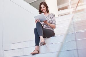 Read more about the article Prompts: Want to Write Amazing Stories? Use These AI Prompts